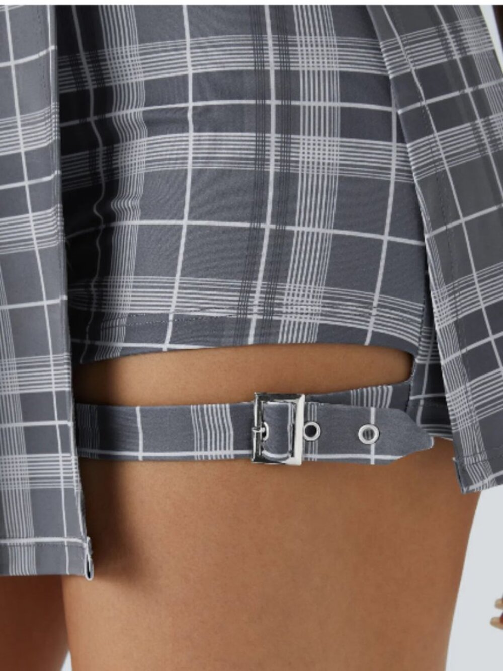 skort - Picture 4 of 4